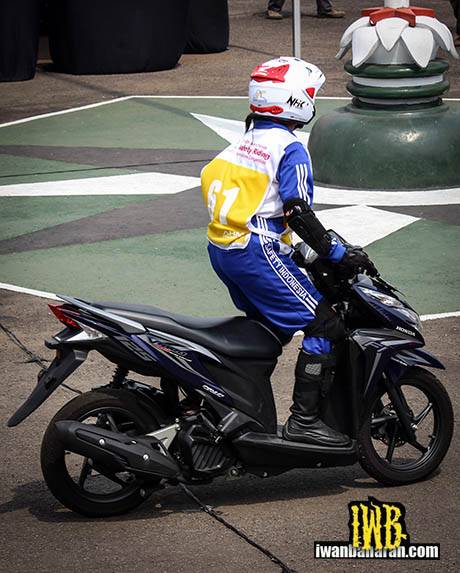 AHM_safety_riding_8 (4)