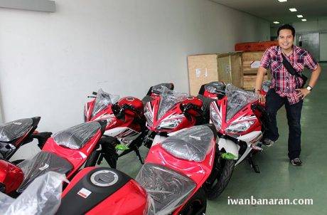 YZF_R15_Thailand (2)