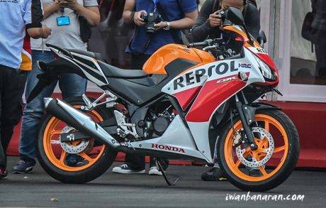 Honda new CBR150R 2015 (1)