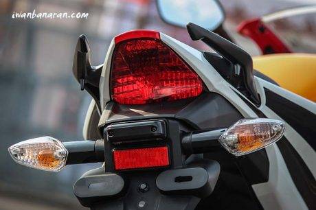 Honda new CBR150R 2015 (43)