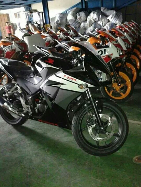 Nih dia bocoran gamblang foto new CBR150R lokal…..awas diburu AHM lho mzbro!