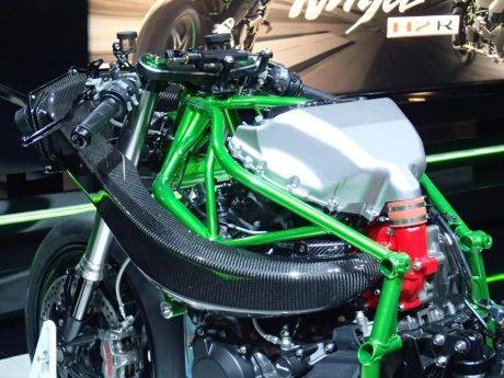 Kawasaki-Ninja-H2-EICMA-Rob-Harris-6