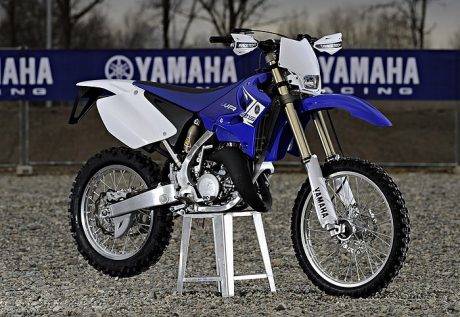 yamaha-wr-125-by-motorbike-my-2013