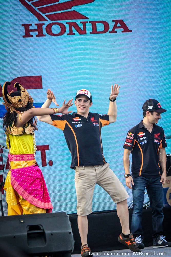 Marc Marquez Bali Dance (4)