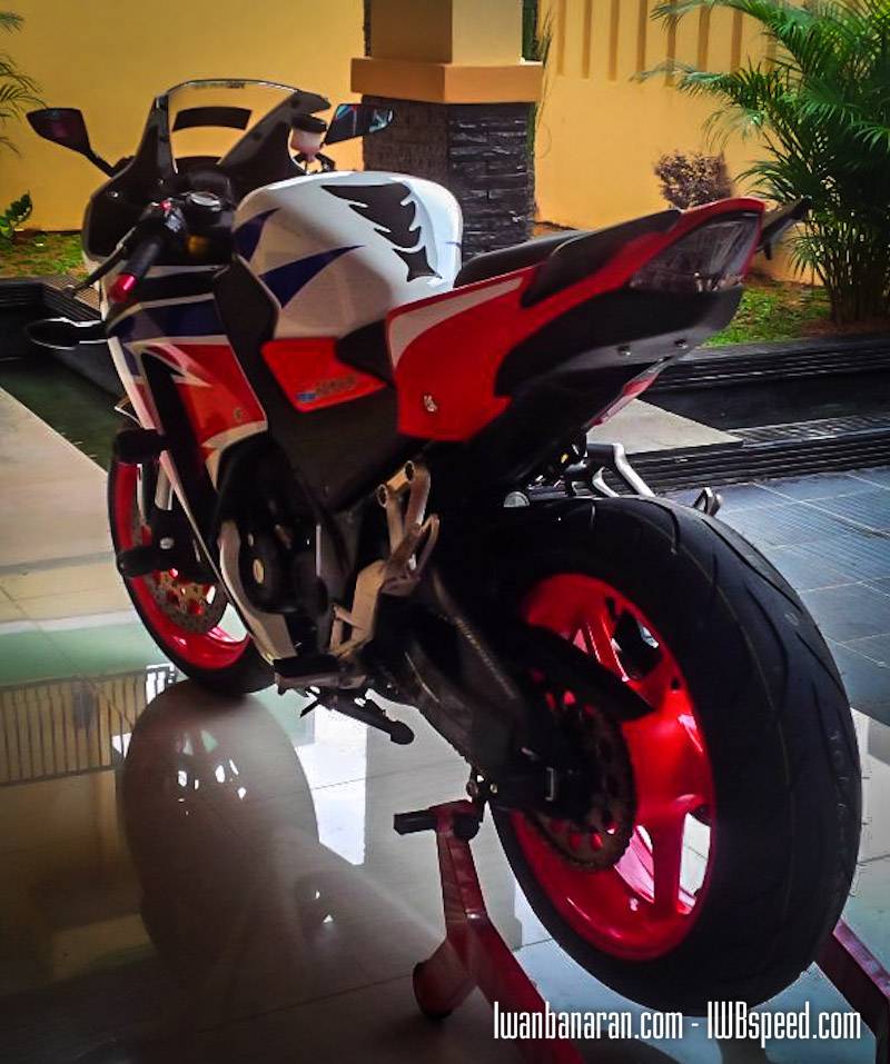 Honda CBR150R modifikasi (7)
