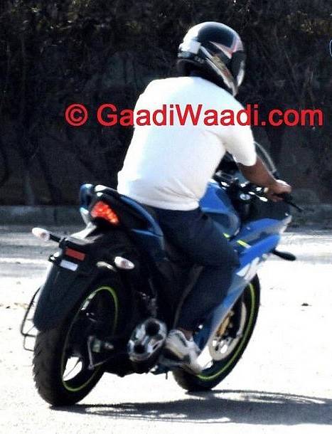 Suzuki-Gixxer-SLK-Spyshot-Rear
