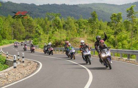 Touring Akbar YROC + R15 Jatim 2015 (7)