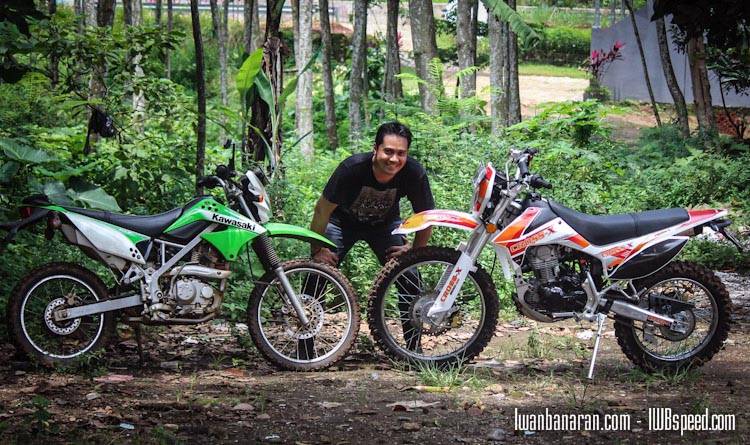 Test ride Viar Cross X200 vs Kawasaki KLX150…..siapa paling unggul saat nerabas hutan??
