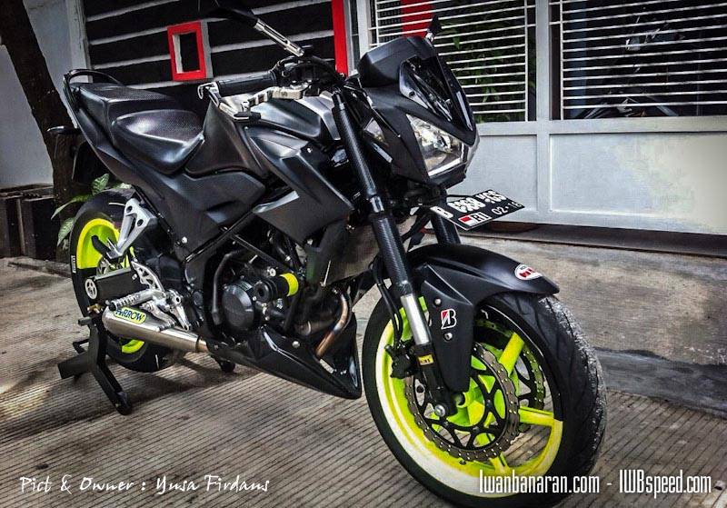 Modifikasi Honda CB150R….sang DOHC engine makin gaharrrr !!
