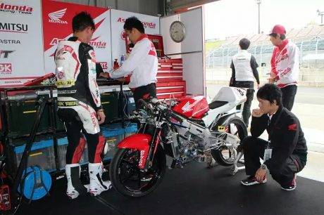 Motegi_Gerry-Salim_Nakano_4