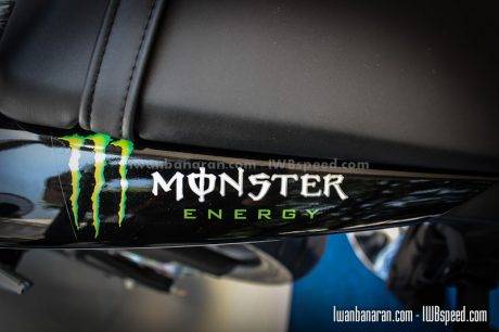 Yamaha R25 versi Motogp (5)