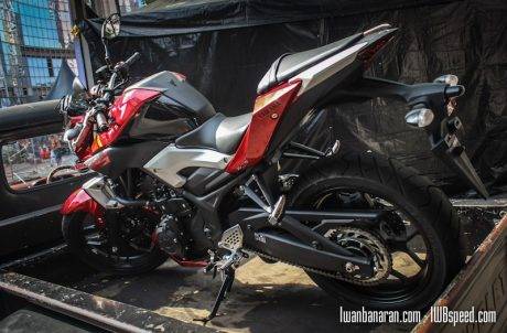 Yamaha MT25 red (3)