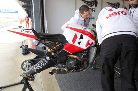 2014_world_superbike_championships_round_1_phillip_island-458
