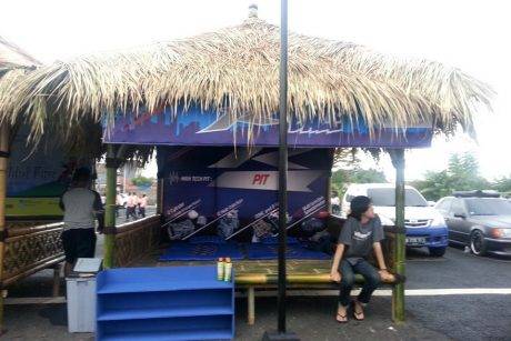 Bale santai di Pos Jaga Yamaha 2014