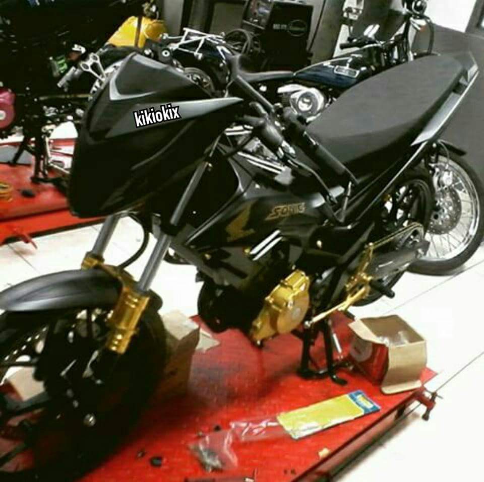 Penampakan Honda new Sonic 150R versi modifikasi…..sangarrr!!!
