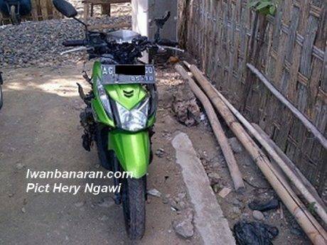 Honda Beat terbakar (3)