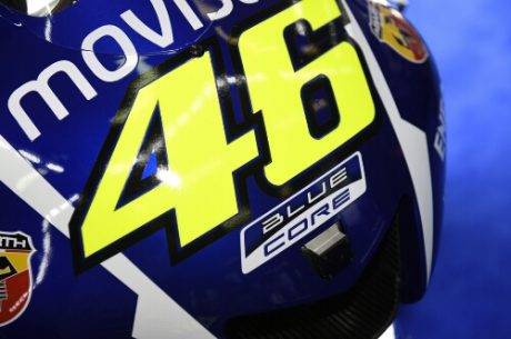 Logo Blue Core pada YZR-M1 Tim Movistar Yamaha MotoGP (4) - Copy