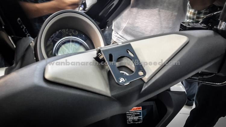 Foto dan Video detail aksesoris Yamaha NMax 150…Kualitas import bro !!!