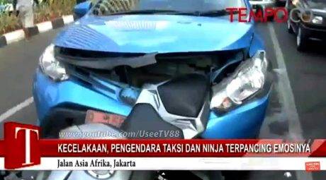 insiden ninja 250 vs taxi (2)