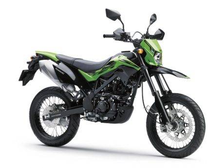 kawasaki D-Tracker 150 pelk 17 inch (2)