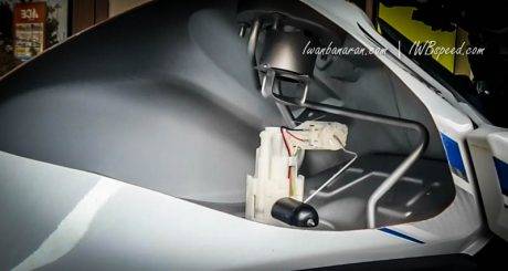 new CB150R 2015 (4)