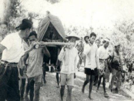 pak-dirman-ditandu_3