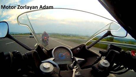 cbr250r vs r25 (3)