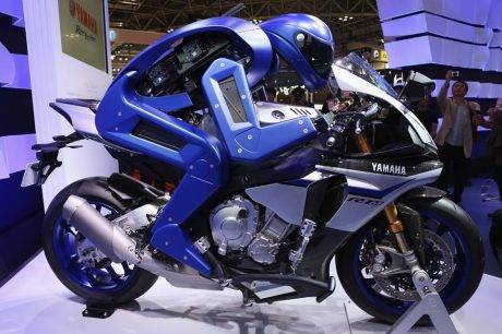 MotoBot (2)