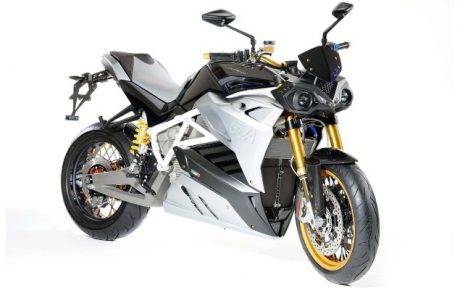 2016-Energica-Eva-streetfighter-03