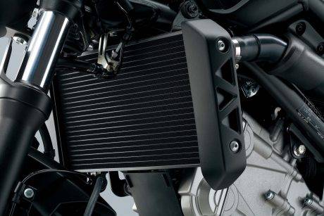 2016-Suzuki-SV650-A-details-16