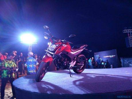 Honda-Hornet-2-1024x768