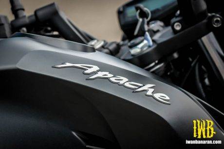 Apache 200 4V -iwb (29)