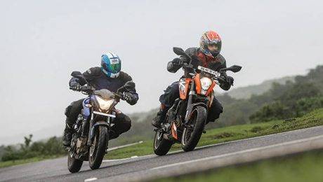 Bajaj auto dan KTM