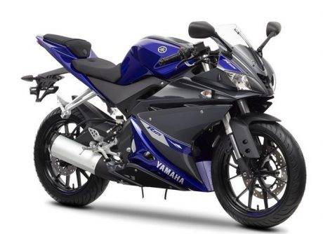 2014-yamaha-yzf-r125-eu-race-blu-studio-001
