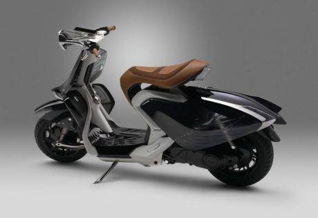 yamaha_04gen_002_
