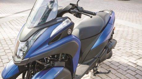 2016-Yamaha-Tricity-155-EU-Cyber-Blue-Detail-006