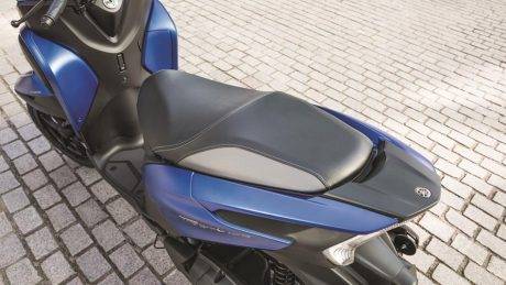 2016-Yamaha-Tricity-155-EU-Cyber-Blue-Detail-012