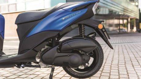 2016-Yamaha-Tricity-155-EU-Cyber-Blue-Detail-013