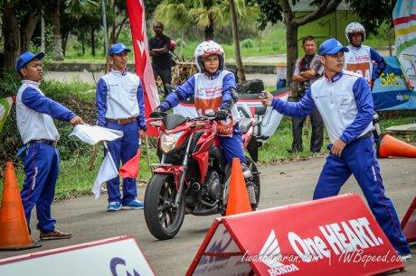Astra Honda Safety Riding Instructors Competition (AHSRIC) 2016 (11)
