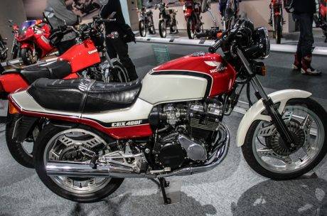 Honda CBX400F (2)