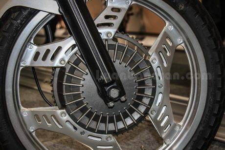 Honda CBX400F (6)