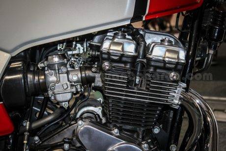 Honda CBX400F (7)