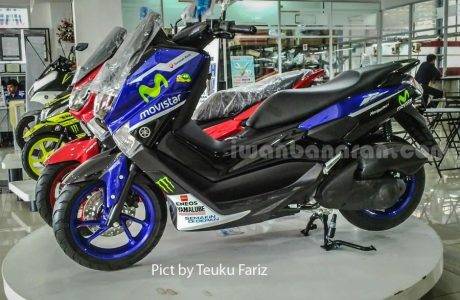 Yamaha NMax 150 versi Movistar Motogp2