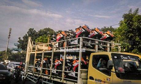 all new CBR150R versi Repsol (1)