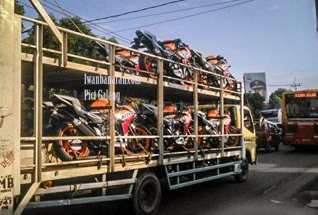 all new CBR150R versi Repsol (3)