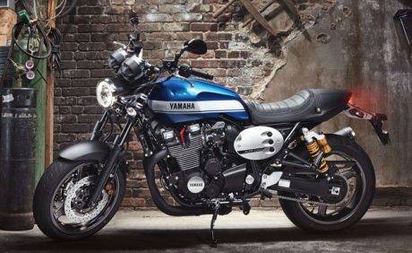 092914-2015-yamaha-xjr1300-f