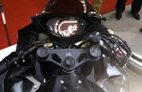 Honda-CBR250RR-concept-at-2015-Tokyo-Motor-Show-2