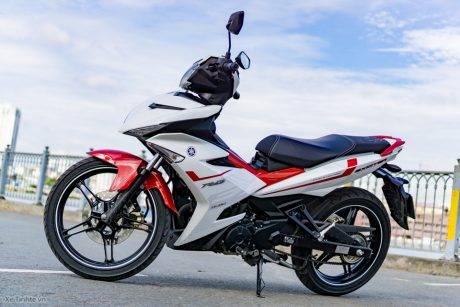 Komparasi fisik Yamaha MX King vs Honda Supra GTR150 (25)
