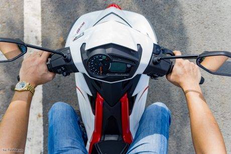 Komparasi fisik Yamaha MX King vs Honda Supra GTR150 (6)
