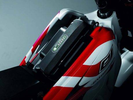 Suzuki-Extrigger-electric-concept-04